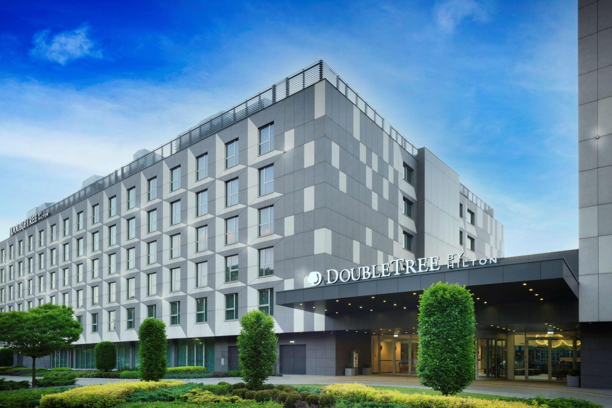 Doubletree By Hilton & Convention Center