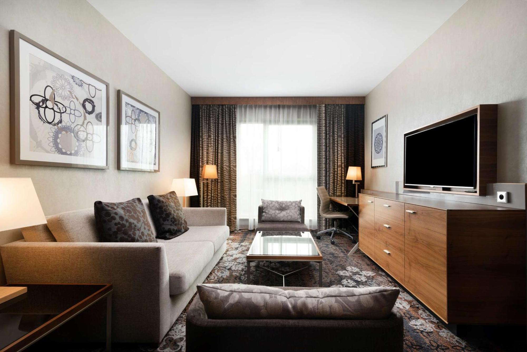 Doubletree By Hilton 4*